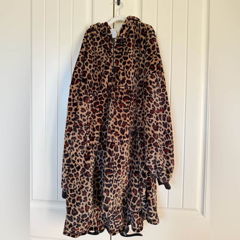 Leopard Print Women's Hoodie